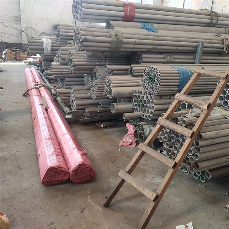 Tubos Industriales Sin Costura En Stock
